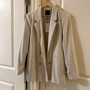 Dynamite Elegant Cream Blazer